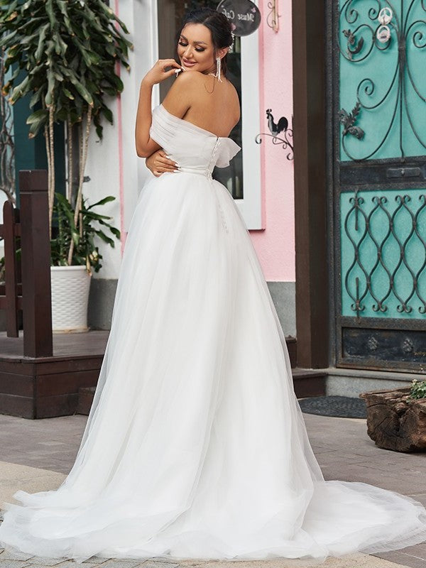 Sweep/Brush Sleeveless Off-the-Shoulder Ruffles A-Line/Princess Tulle Train Wedding Dresses