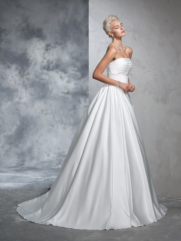 Sleeveless Ball Ruched Long Gown Strapless Satin Wedding Dresses