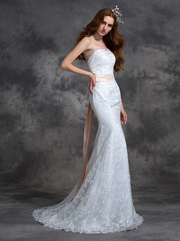 Sash/Ribbon/Belt Strapless Trumpet/Mermaid Sleeveless Long Lace Wedding Dresses