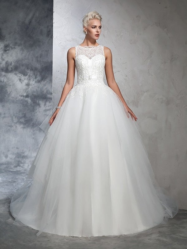 Gown Bateau Applique Long Ball Sleeveless Net Wedding Dresses