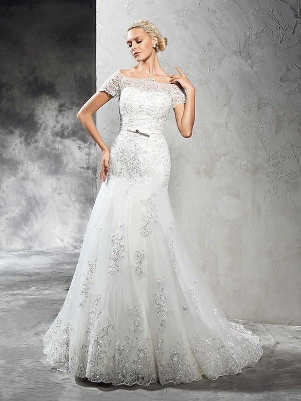 Short Off-the-Shoulder Long Sleeves Applique Sheath/Column Net Wedding Dresses