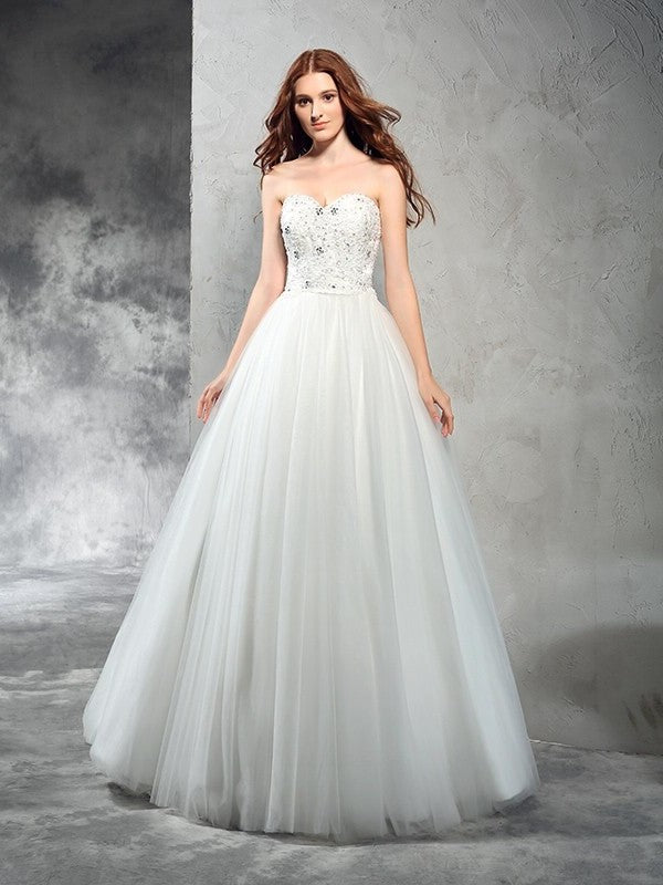 Long Sweetheart A-Line/Princess Beading Sleeveless Net Wedding Dresses