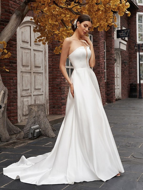 Sleeveless Sweep/Brush Ruffles A-Line/Princess Satin Strapless Train Wedding Dresses