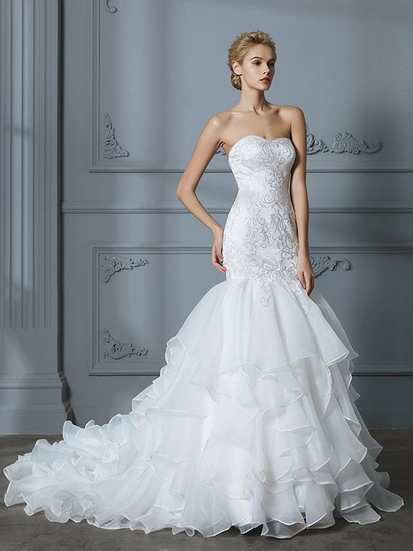 Sweep/Brush Train Ruffles Sweetheart Sleeveless Trumpet/Mermaid Organza Wedding Dresses