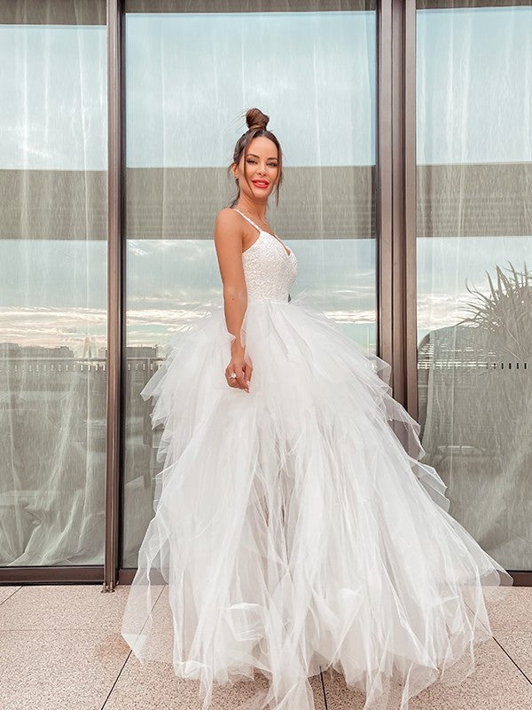 Sleeveless A-Line/Princess Tulle V-neck Ruched Floor-Length Wedding Dresses