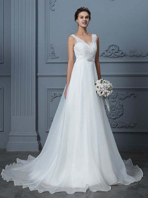 Lace V-neck Floor-Length A-Line/Princess Sleeveless Chiffon Wedding Dresses