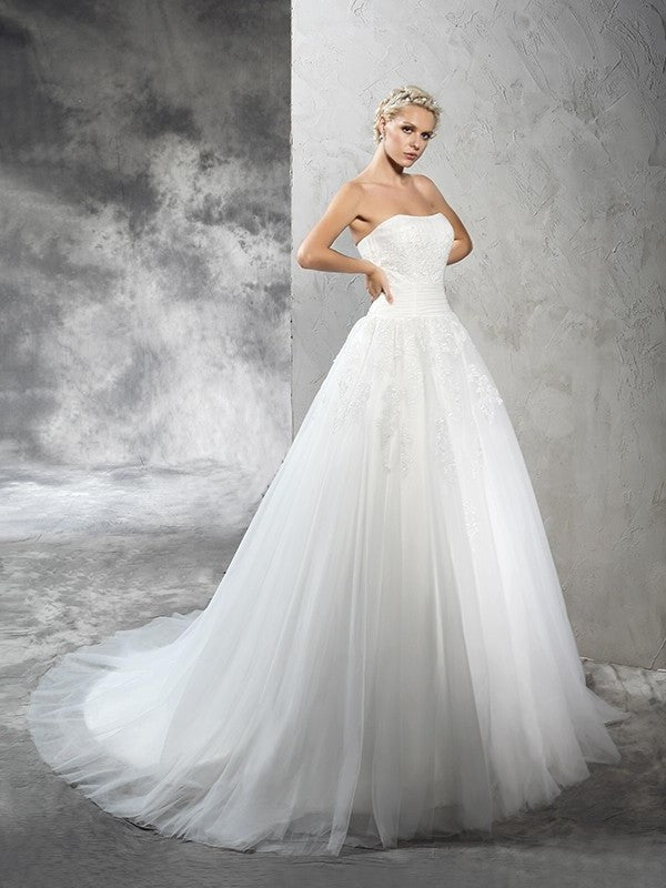 Strapless Ball Sleeveless Gown Long Applique Satin Wedding Dresses