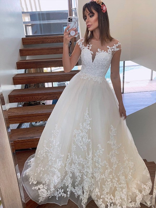 Tulle Applique Court Sleeveless A-Line/Princess V-neck Train Wedding Dresses