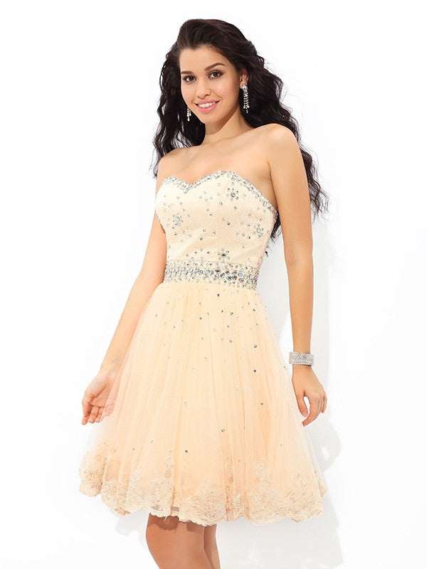 A-Line/Princess Sweetheart Beading Sleeveless Short Dresses Satin Kiera Homecoming Dresses Cocktail