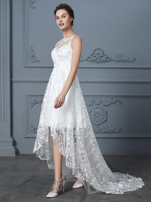 A-Line/Princess Asymmetrical Scoop Sleeveless Lace Wedding Dresses