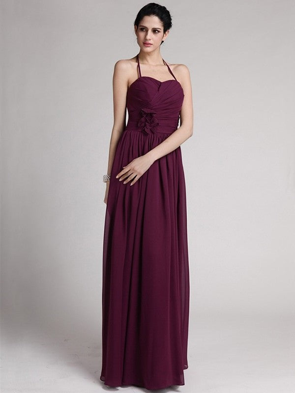 Long Hand-Made Flower Sleeveless Sheath/Column Halter Chiffon Bridesmaid Dresses