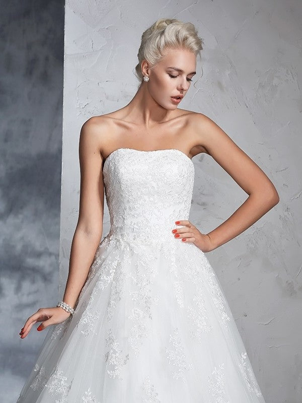 Lace Ball Gown Strapless Sleeveless Long Lace Wedding Dresses