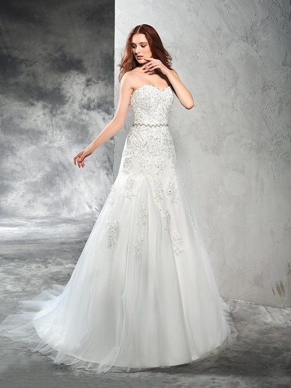 Sleeveless Long Sheath/Column Sweetheart Applique Satin Wedding Dresses