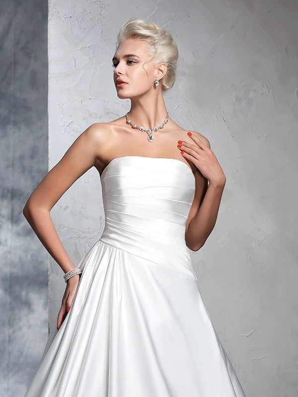 Sleeveless Ball Ruched Long Gown Strapless Satin Wedding Dresses