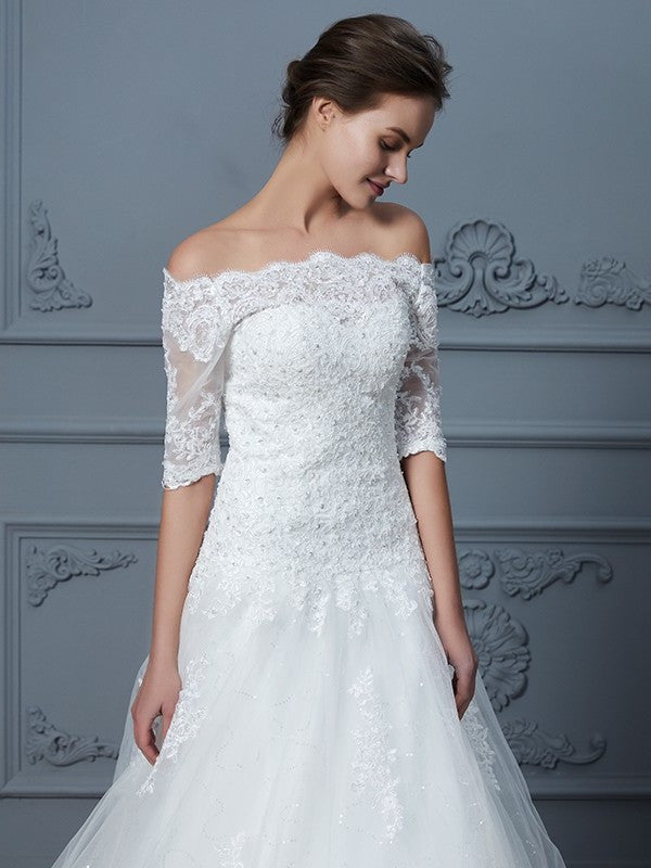 Ball Court Sleeves 1/2 Off-the-Shoulder Gown Train Beading Lace Wedding Dresses