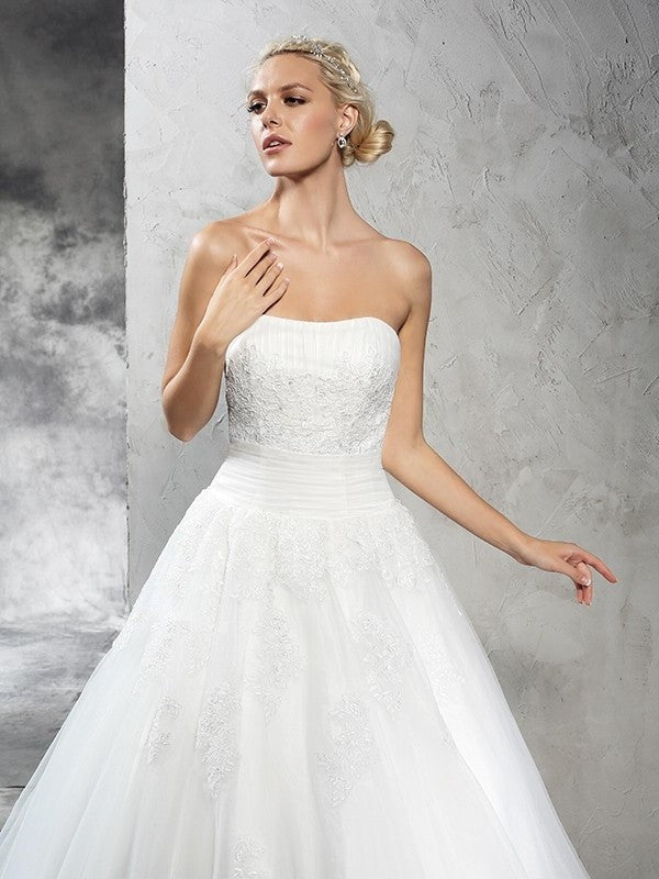 Strapless Ball Sleeveless Gown Long Applique Satin Wedding Dresses