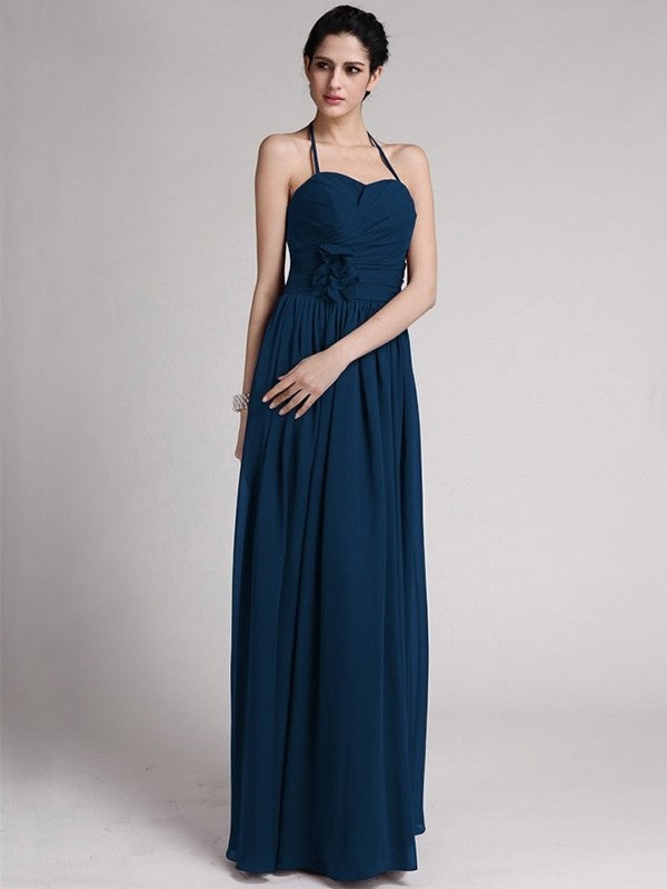 Long Hand-Made Flower Sleeveless Sheath/Column Halter Chiffon Bridesmaid Dresses