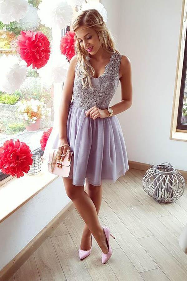 A-Line V-Neck Short Lilac Above Knee Tulle Appliques Homecoming Dress with Lace JS322