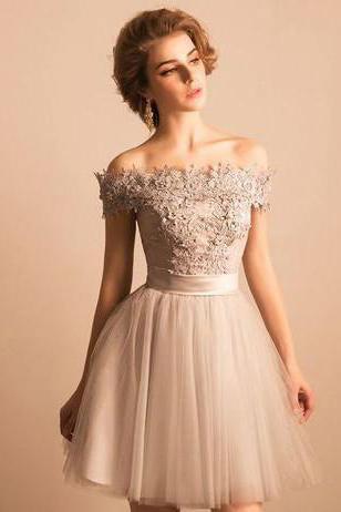 Off-the-Shoulder Lace Short Prom Dress Beading Tulle Cute Lace-up Homecoming Dress JS247